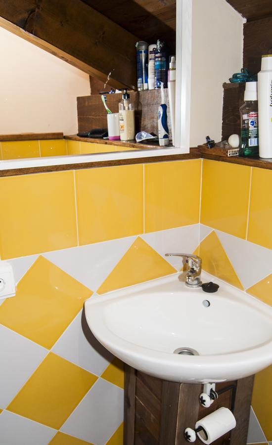 Albergue A'Noguera Castiello de Jaca Rom bilde