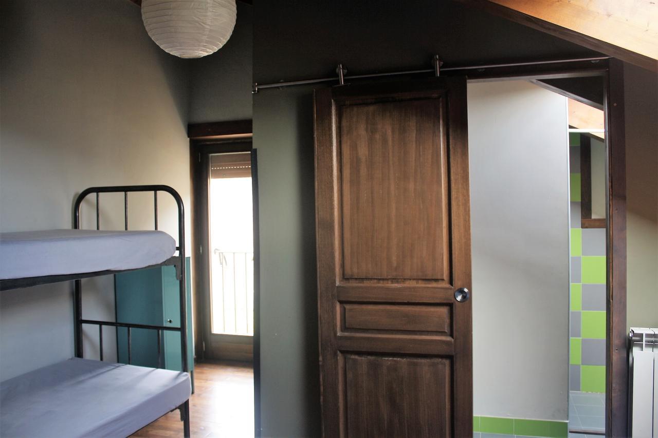 Albergue A'Noguera Castiello de Jaca Rom bilde